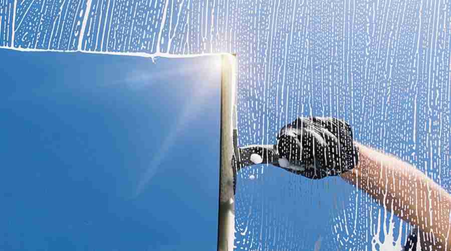 windows cleaning dubai