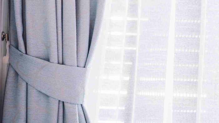 curtains cleaning dubai